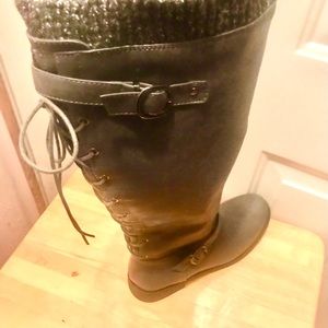Lace up boots-Standard width
